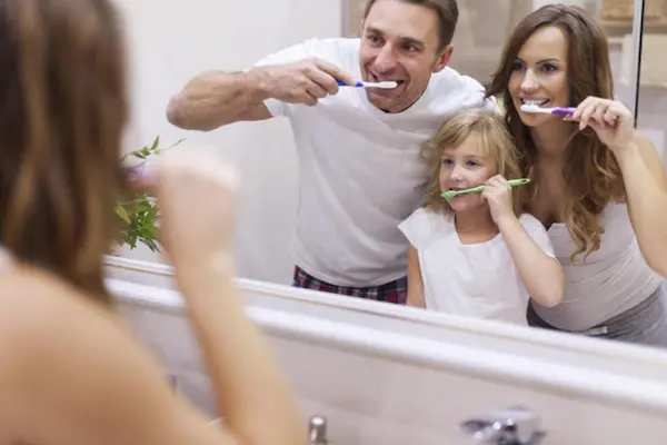 cuidado dental en familia