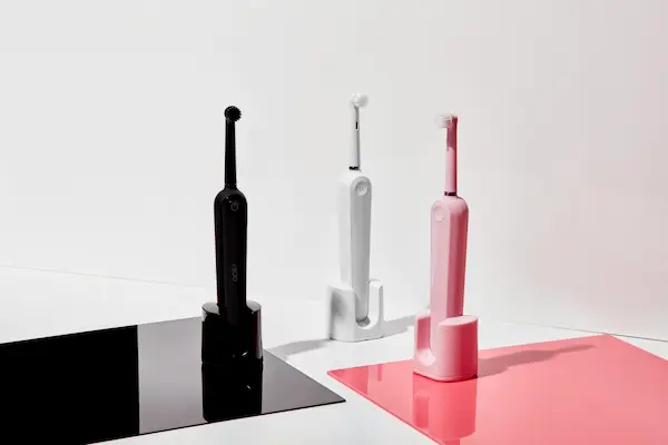 Cuáles son los tipos de cepillos de dientes eléctricos