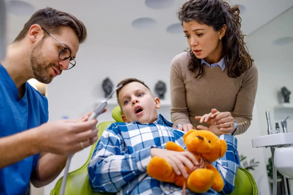 Mi hijo tiene caries y no quiere ir al dentista